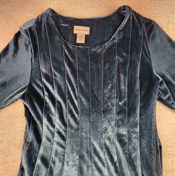 Soft Surroundings Bella Rosa Teal Blue Velvet Top Size Small - Picture 3 of 12